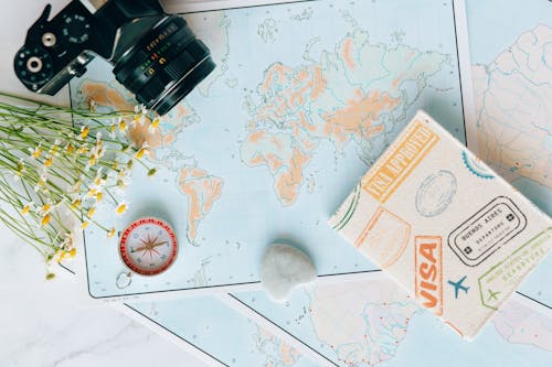 Gratuit Photos gratuites de accessoires de voyage, appareil photo, aventure Photos